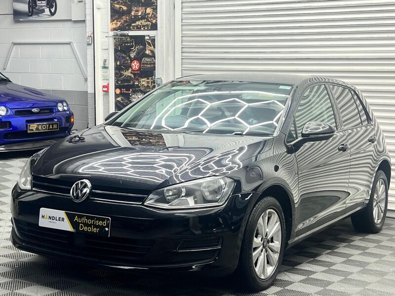 View VOLKSWAGEN GOLF 1.6 TDI BlueMotion Tech SE DSG Euro 5 (s/s) 5dr