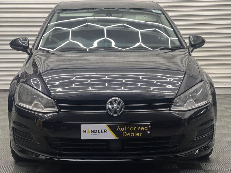 View VOLKSWAGEN GOLF 1.6 TDI BlueMotion Tech SE DSG Euro 5 (s/s) 5dr