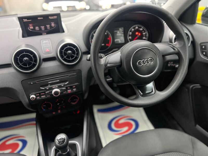 AUDI A1