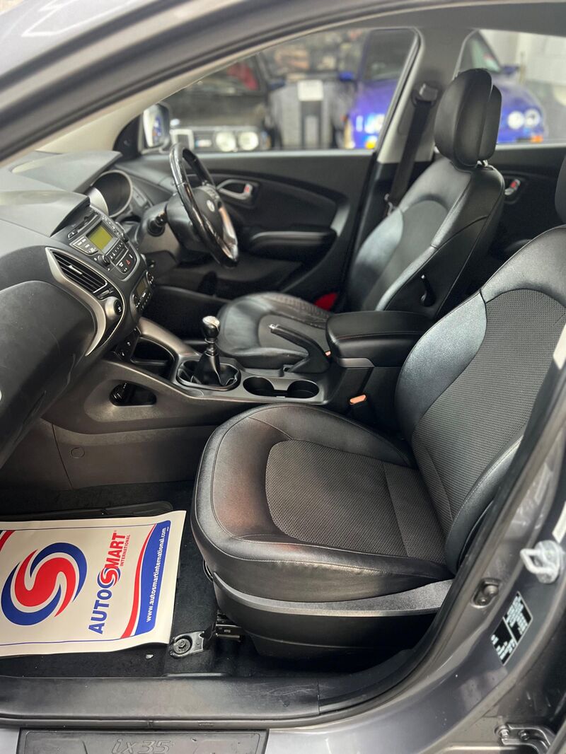 HYUNDAI IX35