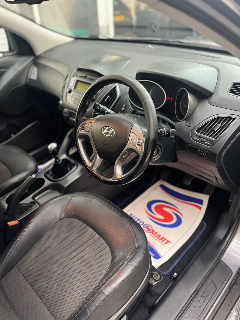 HYUNDAI IX35