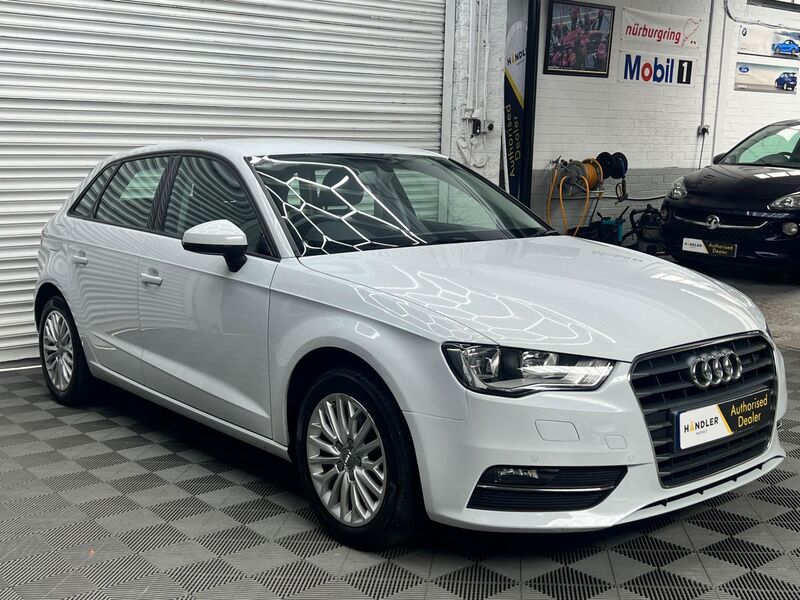 View AUDI A3 1.6 TDI SE Technik Sportback S Tronic Euro 6 (s/s) 5dr