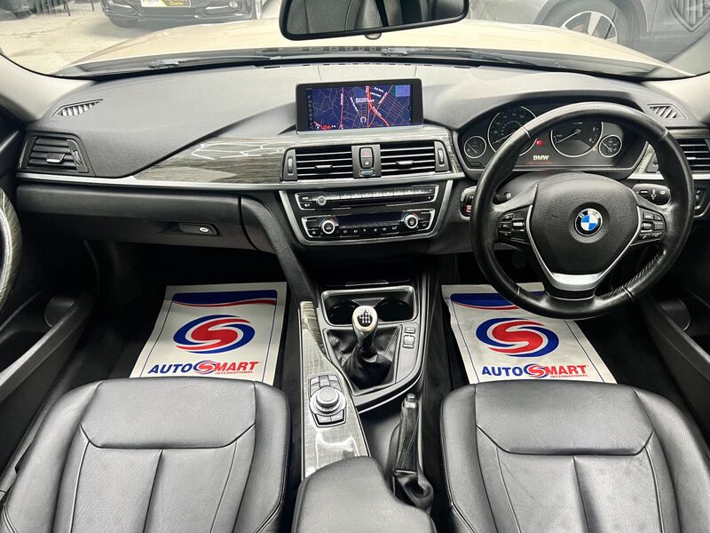 BMW 3 SERIES