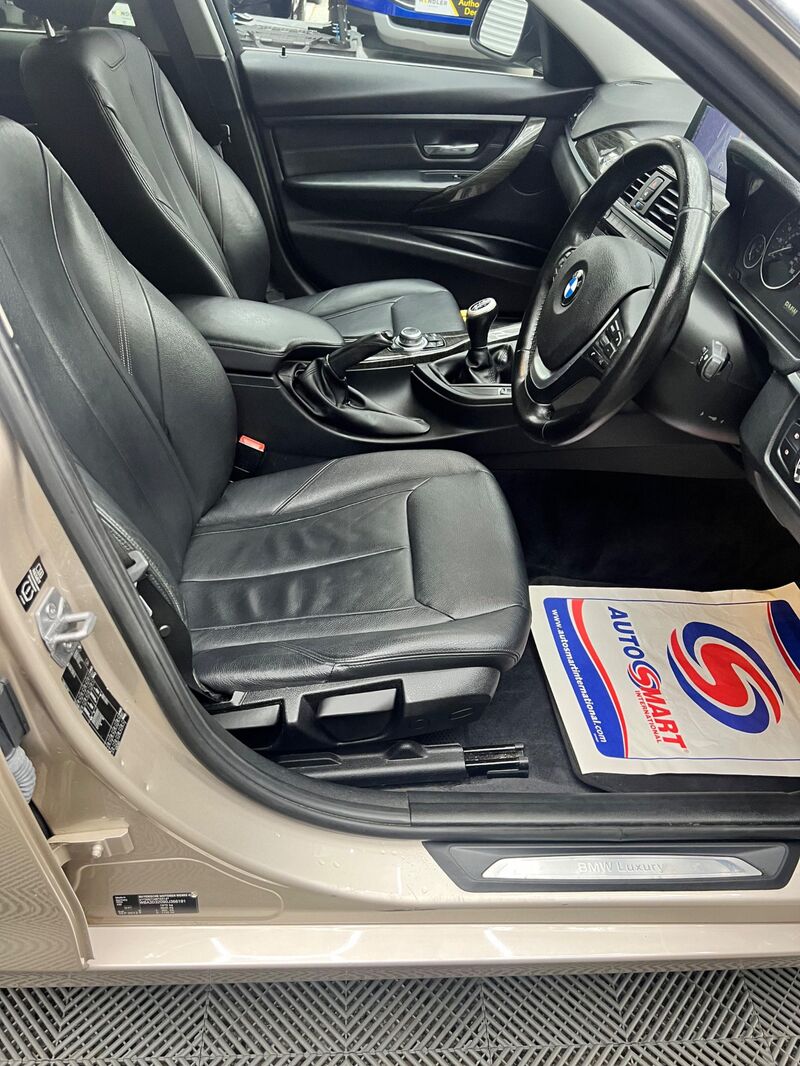 BMW 3 SERIES