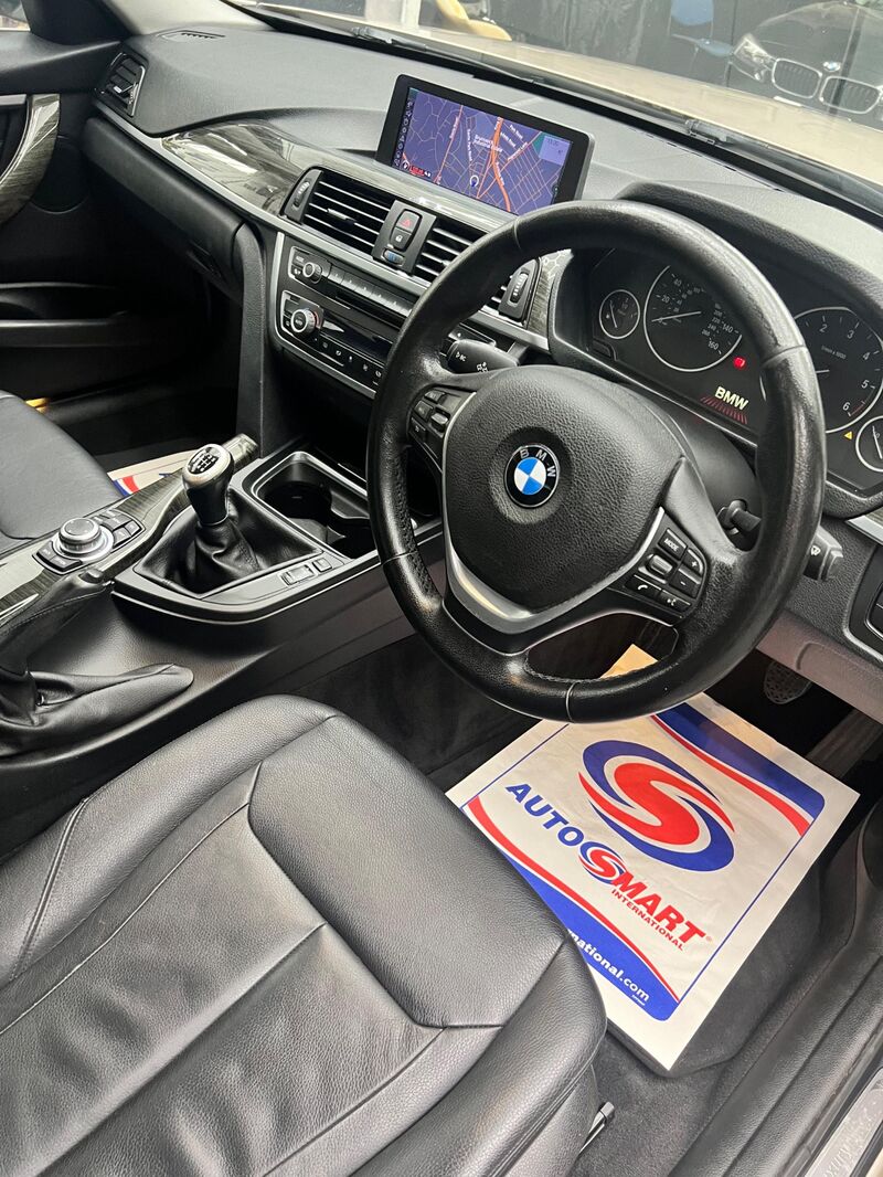 BMW 3 SERIES