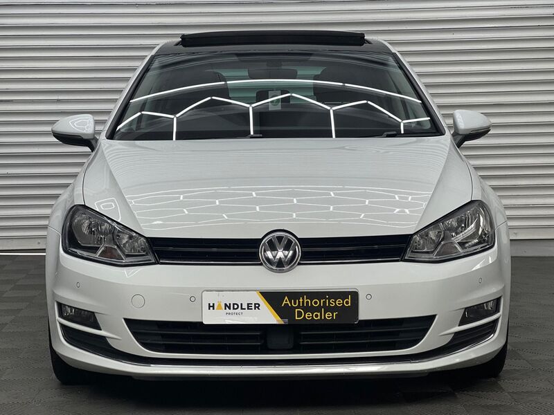 View VOLKSWAGEN GOLF 1.6 TDI BlueMotion Tech GT Edition DSG Euro 6 (s/s) 5dr