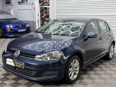 VOLKSWAGEN GOLF 1.6 TDI BlueMotion Tech SE DSG Euro 5 (s/s) 5dr