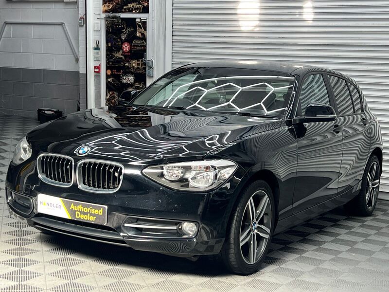 View BMW 1 SERIES 2.0 116d Sport Auto Euro 5 (s/s) 5dr