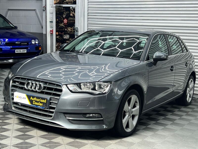 View AUDI A3 1.6 TDI Sport Sportback Euro 5 (s/s) 5dr